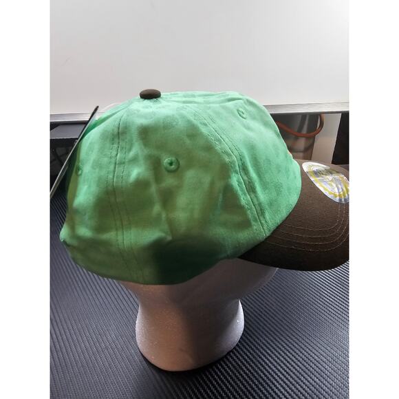 Controller Gear Animal Crossing Hat Baseball Cap (Tom Nook, Green) - Picture 4 of 6